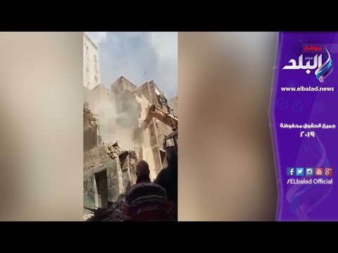 صدي البلد | حي الخليفة يهدم جدار منزل بالخطأ ويغرقه بالمياه.. والأهالي تستغيث: البيت هيقع علينا