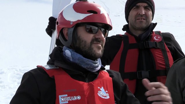 Kanoyla karda kayıp mendereslerde kürek çektiler - ORDU