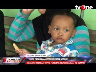 Heboh Polisi Selamatkan Satu Keluarga Saat Banjir Bandang