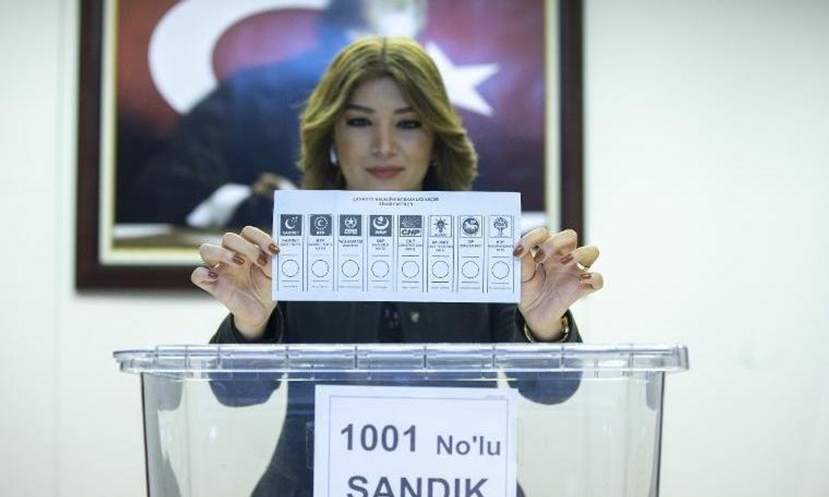 Yerel seçimlerde kullanılacak oy pusulası belli oldu