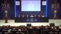 Diyanet İşleri Başkanı Erbaş: 'Kötülüklerle en iyi ve en doğru mücadele iyiliğin yaygınlaşması için yapılan çalışmalardır' - ANKARA