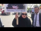 ام الشهيد محمد وهبة  اللي مينزلش يبقي بيفرط في دم ولادنا