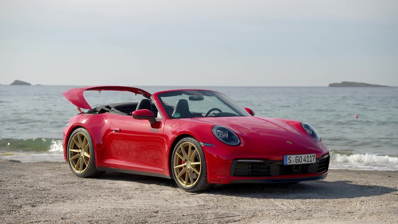 Porsche 911 Carrera 4S Cabriolet Design in Guards Red