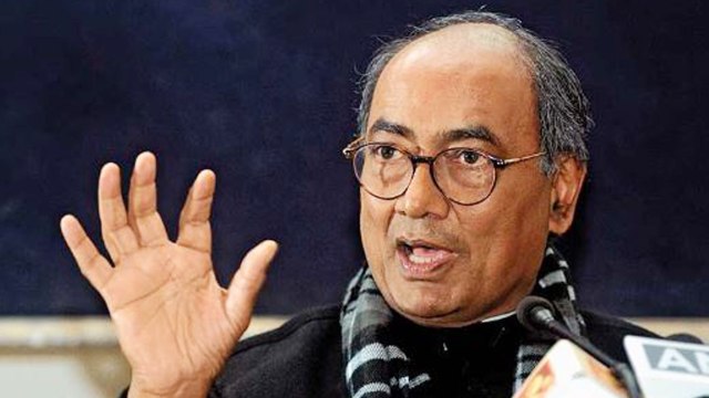 “Rahul Gandhi is leader of Congress,” says Digvijaya Singh on PM candidate for 2019 | Oneindia News