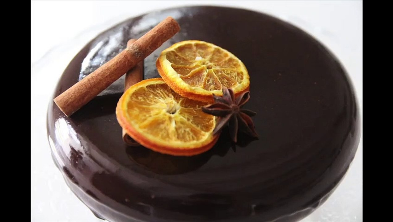 Entremet mandarine, poire et chocolat