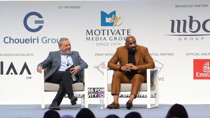 Steve Harvey يتحدث عن رحلة نجاحه وعن عشقه لإمارة دبي وامتنانه لما تقدمه هذه المدينة من تسامح