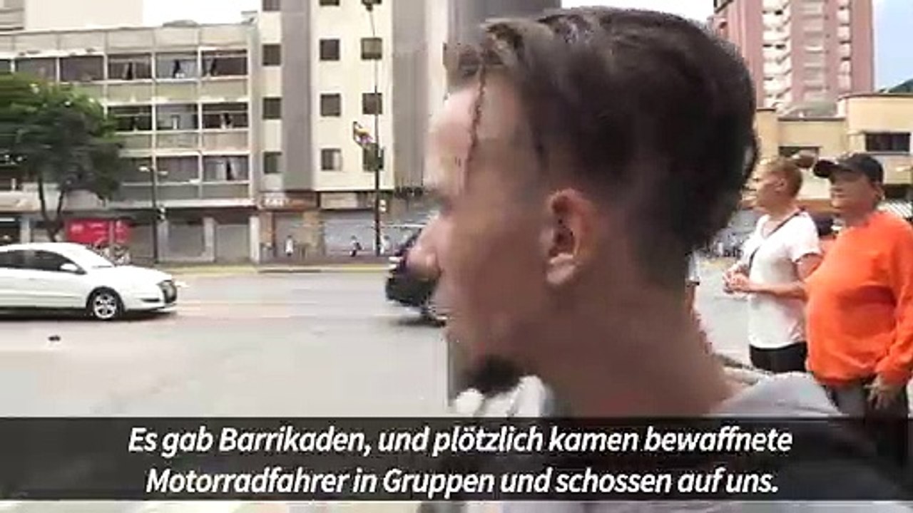 Bewaffnete auf Motorrädern schießen in Caracas auf Passanten
