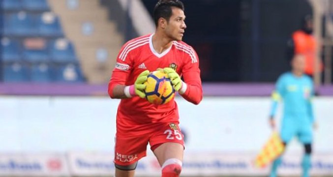 Yeni Malatyaspor, Murat Akça ve Ertaç Özbir'i Kadro Dışı Bıraktı