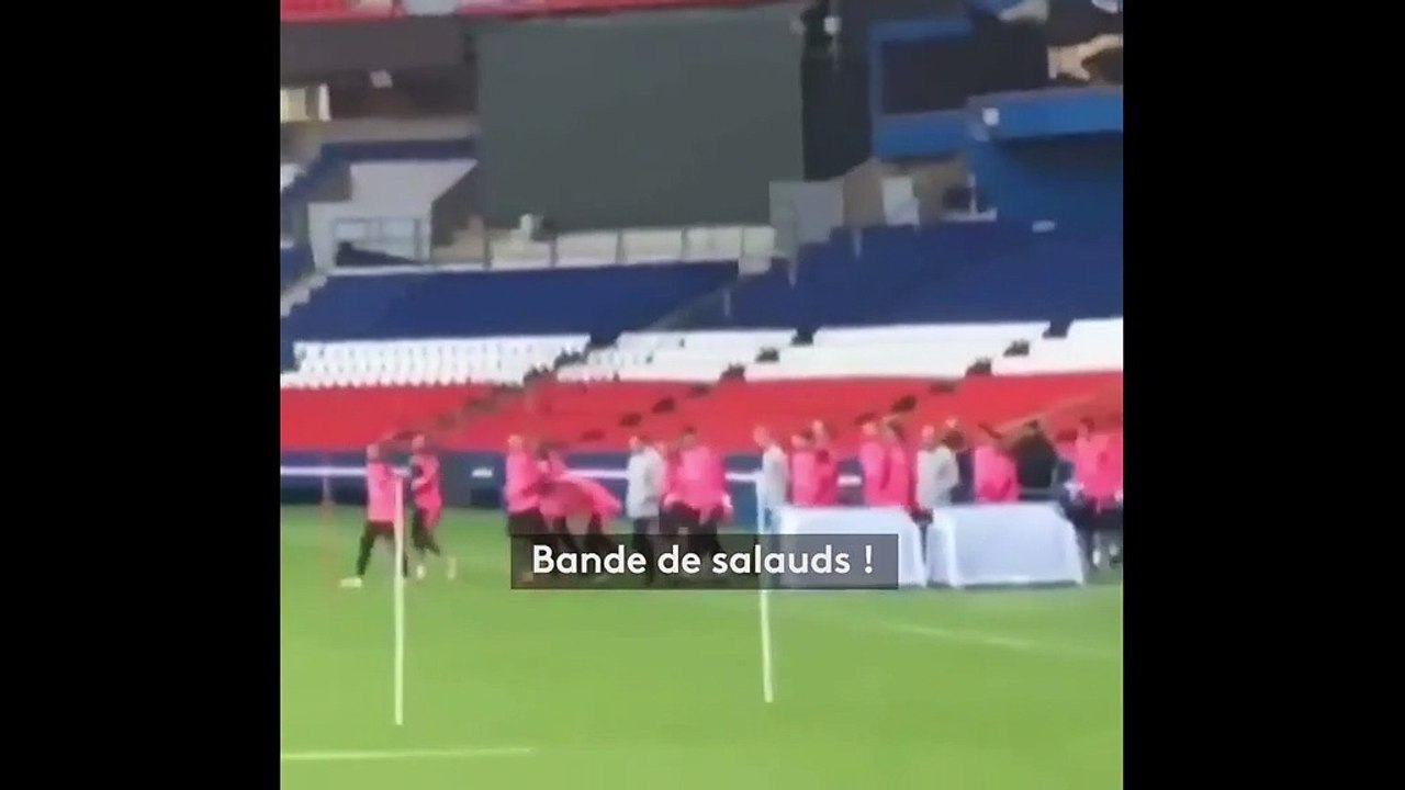 "On perd par votre faute" : devant des supporters ultras, l'entraînement sous haute tension du PSG