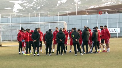 Hakan Keleş: 'Puan veya puanlarla dönmek istiyoruz.'