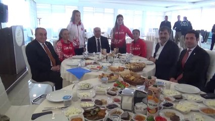 Muşlu Başarılı Atletler, Başarılı Atletler Ödüllendirildi - Muş
