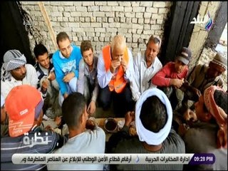 نظرة -  حمدي رزق يلتقي بعمال مشروع الأسمرات 3  ويشاركهم وجبة الغداء