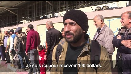 Des Palestiniens à Gaza reçoivent une nouvelle aide financière du Qatar
