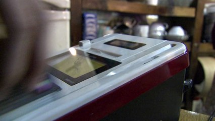 기재부 "신용카드 공제, 연장 전제로 검토" / YTN