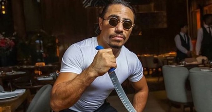 Nusret Gökçe, Yıllar Öncesine Ait Fotoğrafıyla Takipçilerini Duygulandırdı!