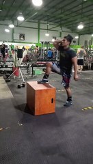 Crossfit Open 19.3 Ramon Urias