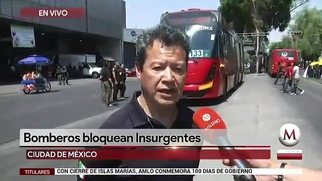 Bomberos bloquean avenida Insurgentes