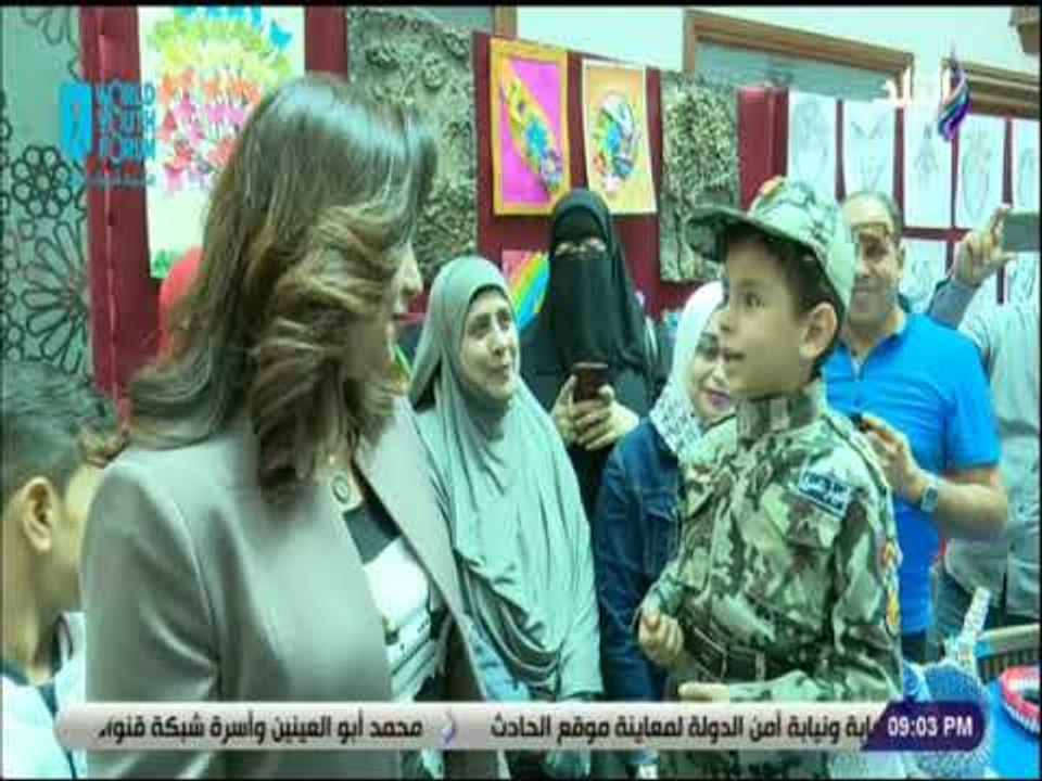 نظرة - طفل يفاجئ محافظ دمياط بقصيدة رائعة خلال زيارتها لمكتبة مصر العامة: أنا مصري بحب بلدي مش أكتر