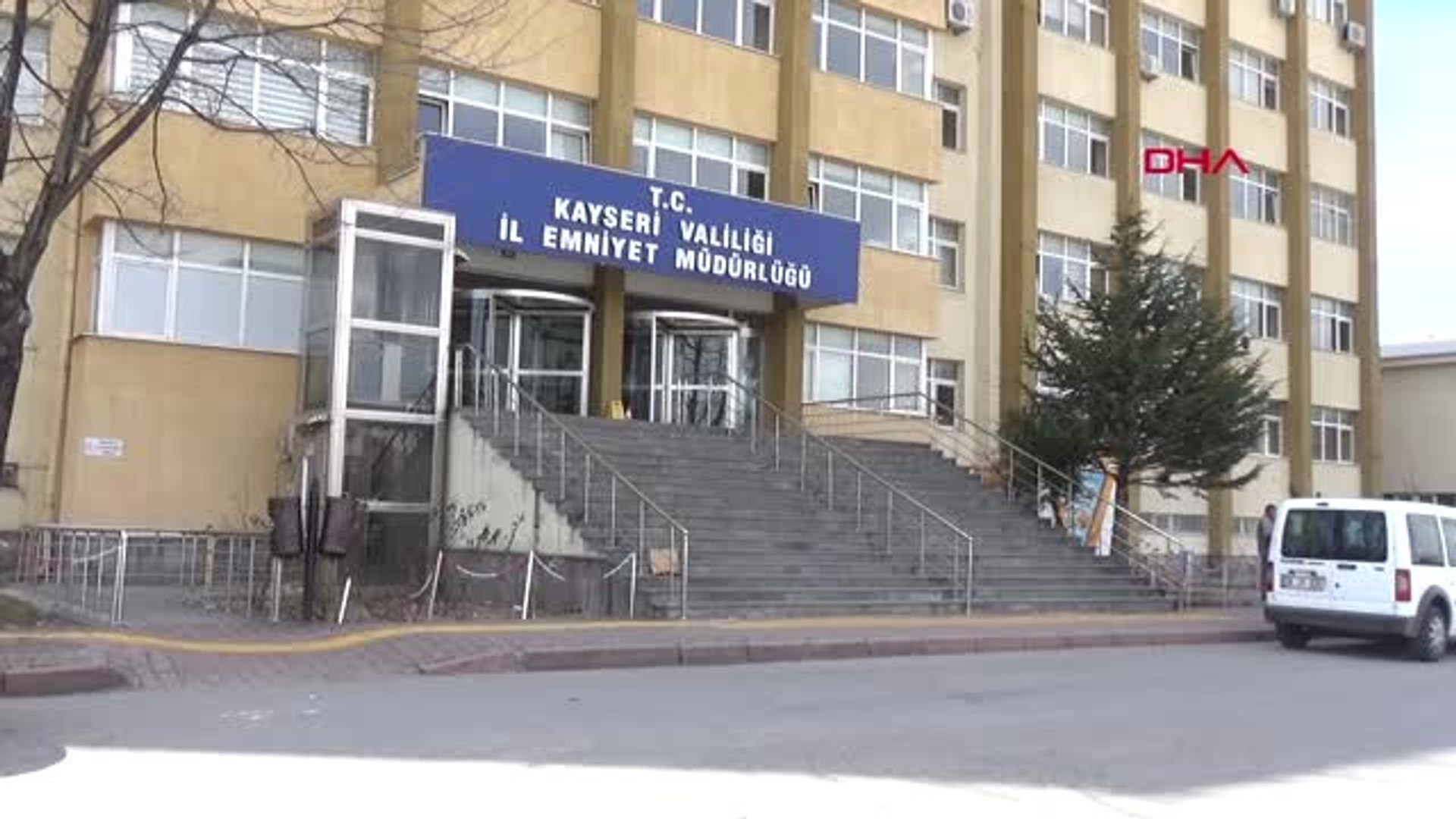 kayseri otobuste 985 gram metamfetamin ele gecirildi 3 gozalti dailymotion video