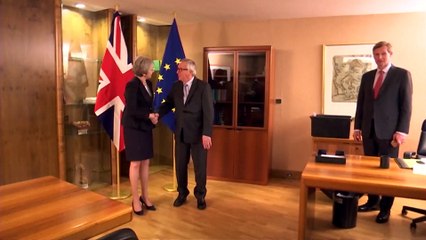 Reino Unido anuncia acuerdo sobre salvaguarda irlandesa