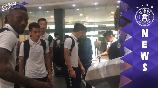 CLB Hà Nội có mặt tại Singapore, sẵn sàng cho thử thách mang tên Tampines Rovers tại AFC Cup