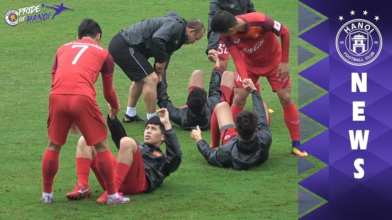 Đình Trọng và những phút giây tập luyện chăm chỉ cùng với Đội tuyển U23 Việt Nam | HANOI FC
