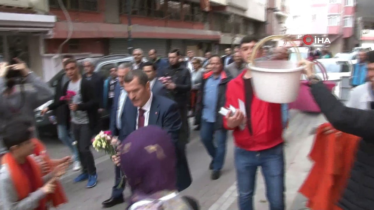 AK Parti Zeytinburnu Belediye Başkan Adayı Ömer Arısoy: 'Hemşehrilerimiz adına profesyonelce iş arayacağız”