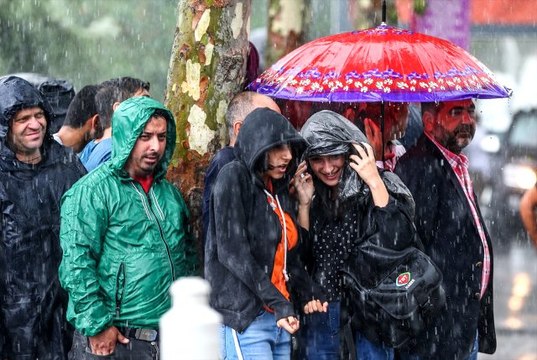 Meteorolojiden Kuvvetli Yağış Uyarısı