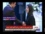 صدى البلد | الرئيس السيسي يقبل رأس ويد والدة الشهيد إسلام مشهور أثناء تكريمها