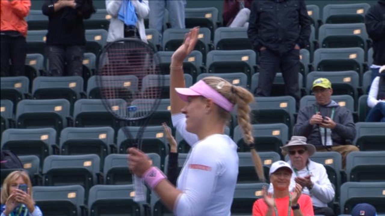 Kerber bt Vikhlyantseva (3-6 6-1 6-3)