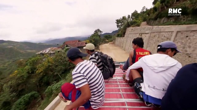 ROUTES A HAUTS RISQUES VIRAGES ET VERTIGES AUX PHILIPPINES