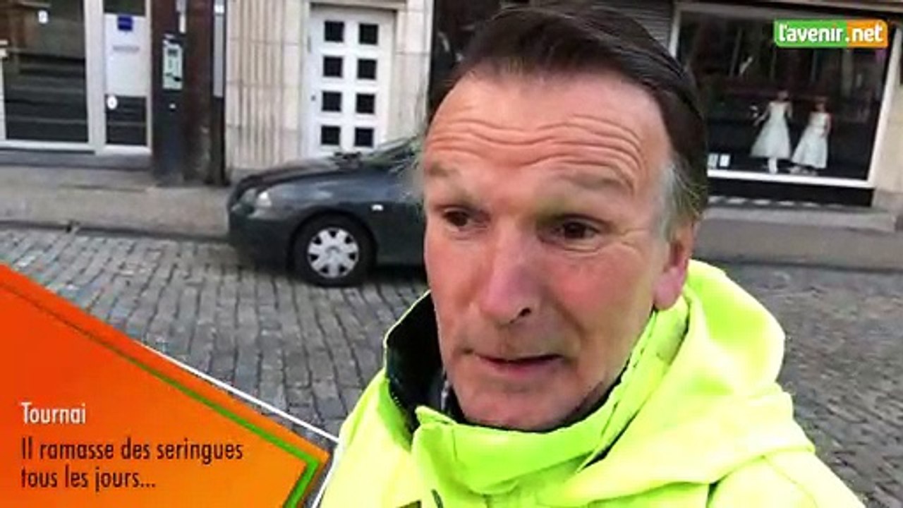 Il ramasse des seringues tous les jours