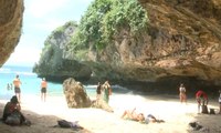 Pantai Suluban, Surga Tersembunyi di Pulau Bali