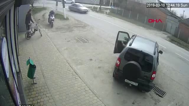 Dha Dış - Sarhoş Sürücünün Neden Olduğu Kaza Kamerada