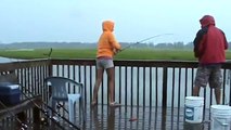 Elle pensait seulement avoir pêché un petit poisson.