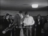 Instant nostalgie : Plongez dans l'histoire avec Johnny Hallyday et Eddy Mitchell en 1964, en permission à Paris et au Golf Drouot - Les débuts d'une amitié légendaire dans le monde du rock français