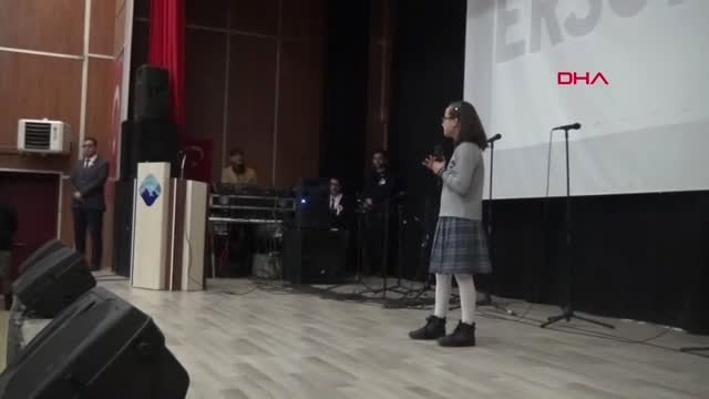 Ağrı Afgan Niloufar İstiklal Marşını Gözyaşları İçinde Okudu