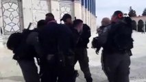 İsrail Askerleri Mescid-i Aksa'nın Kapılarını Kapattı