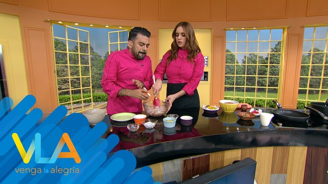 Aprende a cocinar ¡Albóndigas de pollo con pipián! | Venga La Alegría