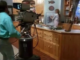 Christmas in Connecticut (1992) - Tráiler V.O.