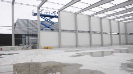 Visite du chantier du hall indoor d'athlétisme à Hannut (2)