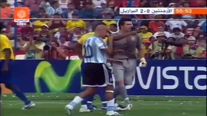 Скачать видео: الشوط الثاني مباراة البرازيل و الارجنتين 3-0 نهائي كوبا امريكا 2007