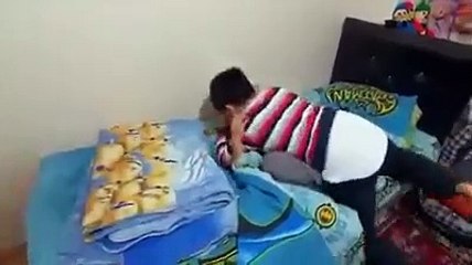 SÜPER DADI ¦ Annesine or٭spu , abisine de or٭spu çocuğu diyen  Burak