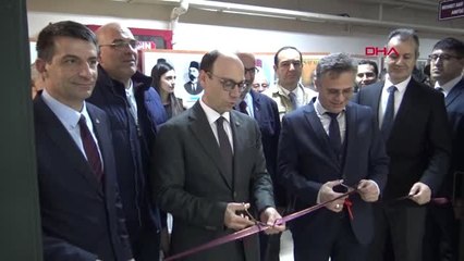 İstanbul- İü-Cerrahpaşa'da Bir Amfiye Mehmet Akif Ersoy'un Adı Verildi