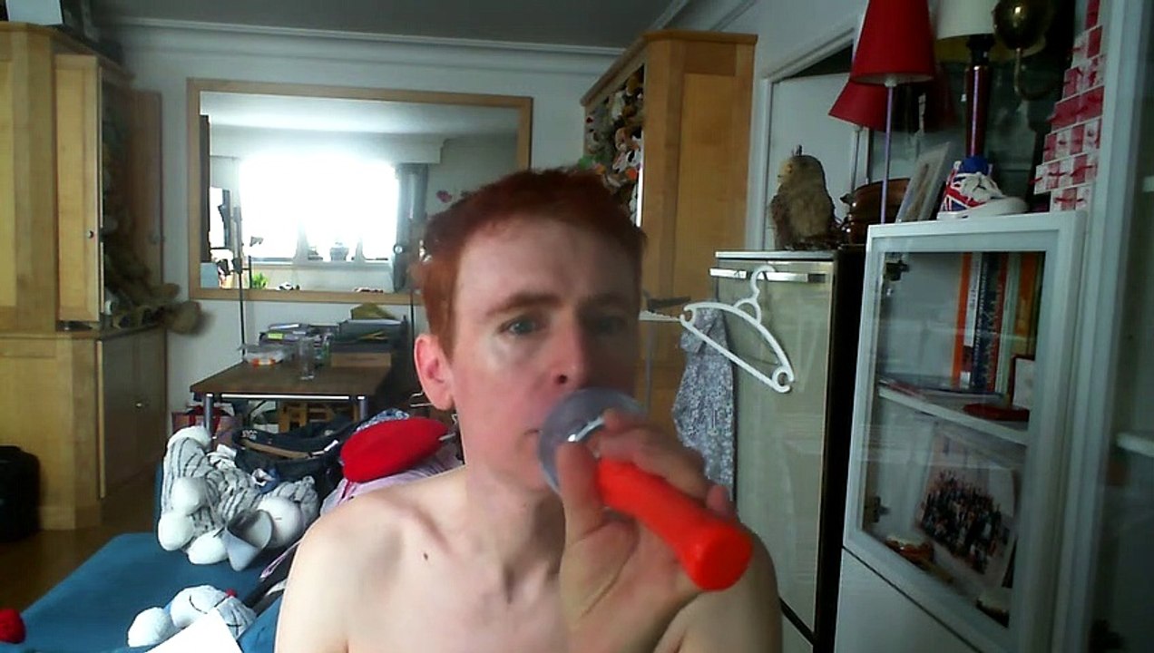 Wiwi égratigne "rain or shine" des Young Fathers