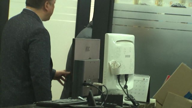 경찰, 정준영 휴대전화 복구 업체 압수수색 / YTN