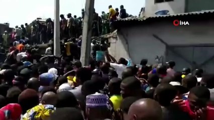 - Nijerya’da yüzlerce kişi çöken binanın enkazı altında kaldı