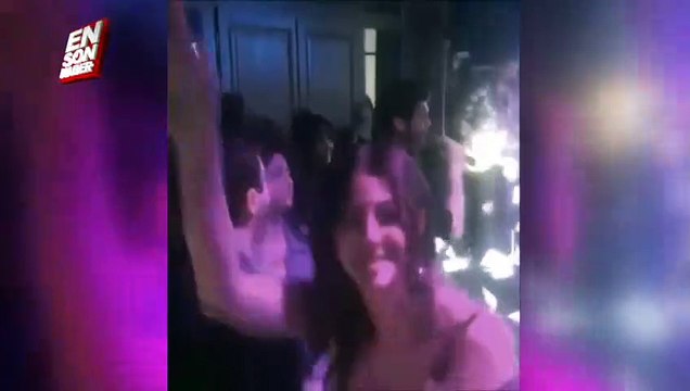 Kıvanç Tatlıtuğ şarkı söyledi, Başak Dizer oynadı