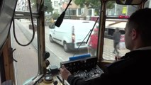 Antalya Vatman, Rayların Üzerinde Su İçen Kedi İçin Tramvayı Durdurdu