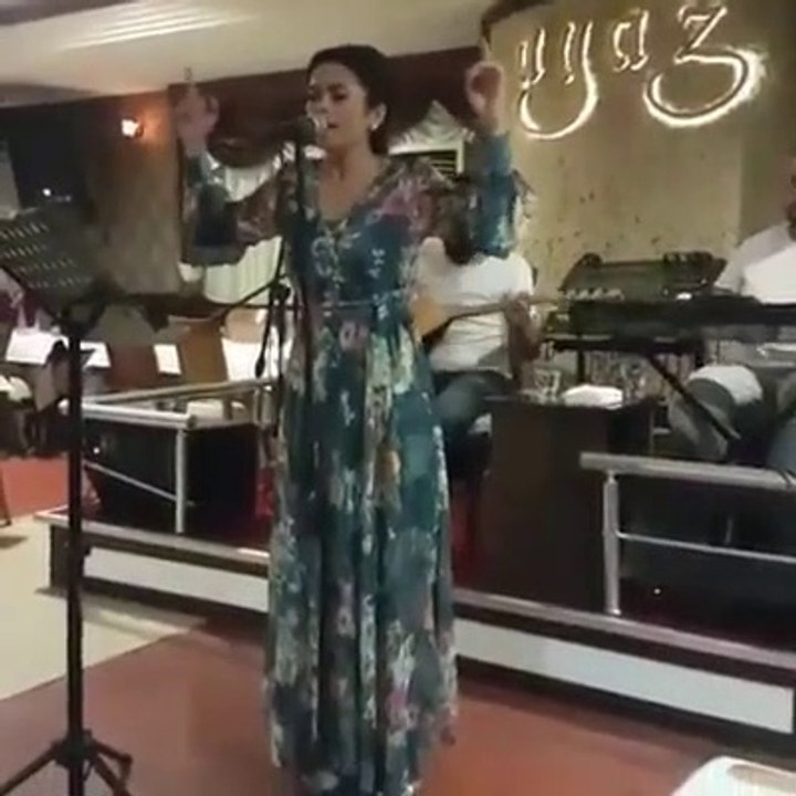 SONGÜL GÜNER ULAN YALAN DUNYA NEYİNE GUVENEM